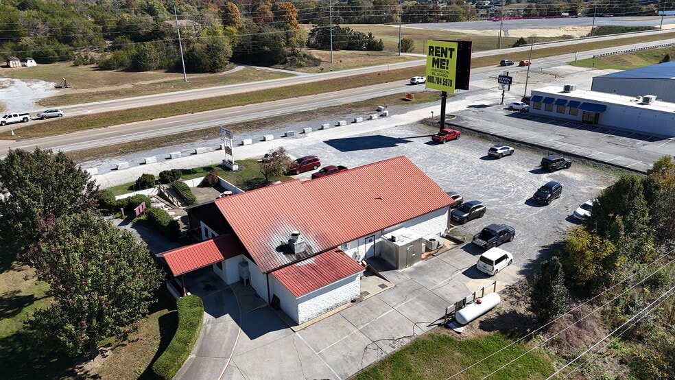 More Photos Of 6335 W Andrew Johnson Hwy, Greeneville Restaurant For Sale