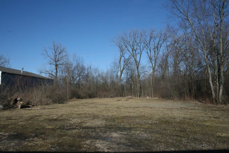 More Photos Of 4896 Scioto Darby Rd, Hilliard Auto Repair For Sale