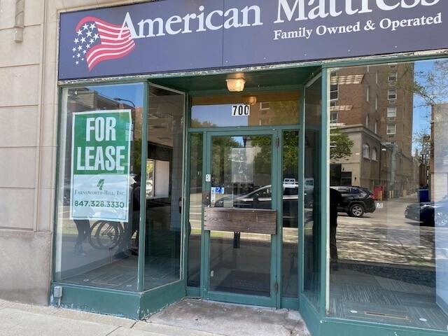 More Photos Of 700-716 Church St, Evanston Storefront Retail Office For Lease