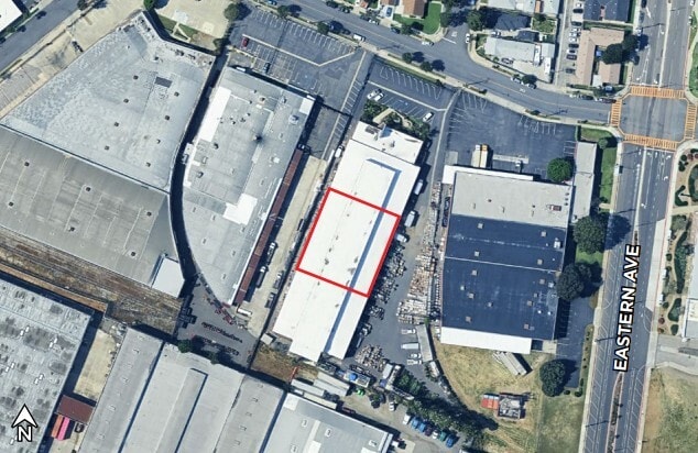 More Photos Of 5340 Harbor St, Commerce Warehouse For Lease