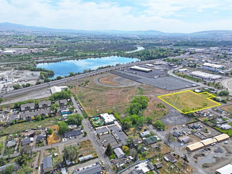 More Photos Of E Adams St @ S 15th St, Yakima Land For Sale