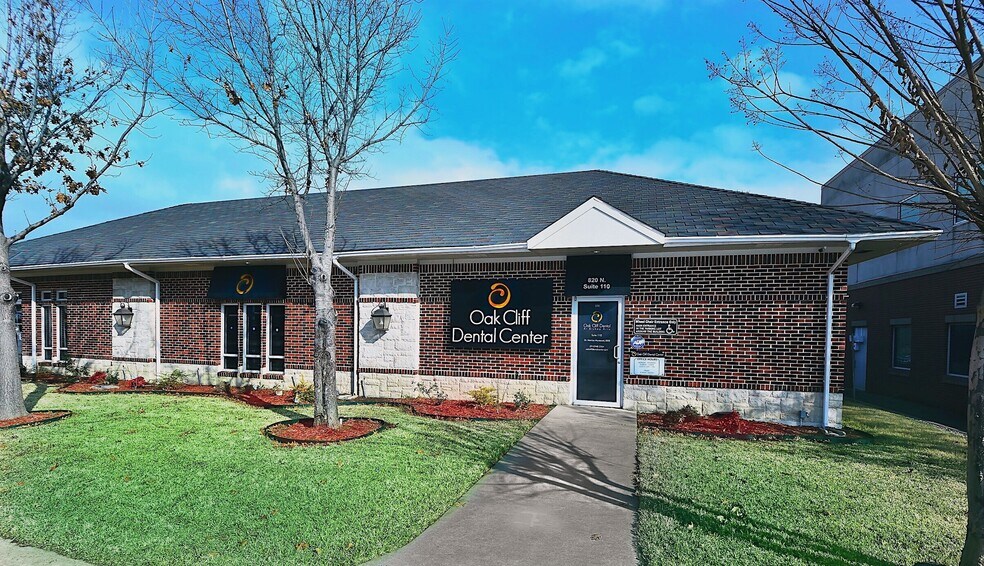 More Photos Of 820 N Zang Blvd, Dallas Medical For Lease