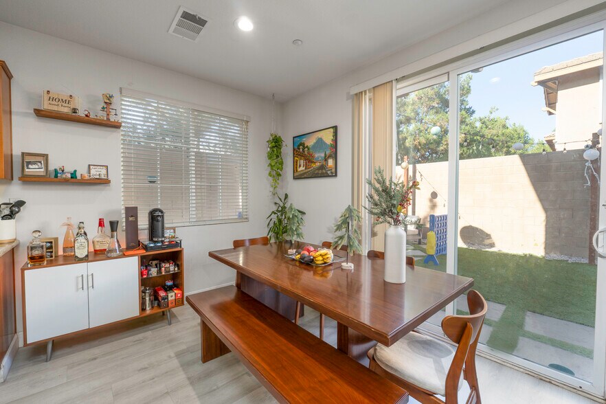 More Photos Of 10997 Cedarhurst Way, Riverside Multifamily For Sale