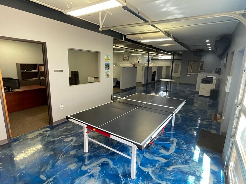 More Photos Of 3980 S Kalamath St, Englewood Warehouse For Sale