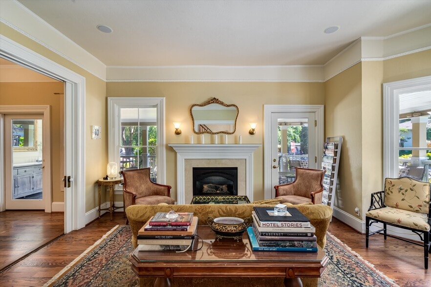 More Photos Of 1139 Lincoln Ave, Calistoga Hospitality For Sale
