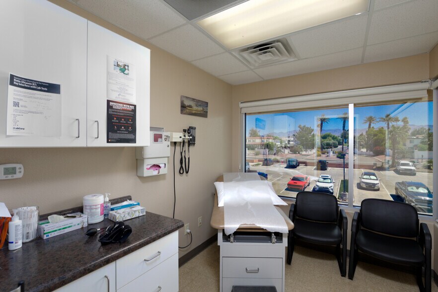 More Photos Of 297 S Lake Havasu Ave, Lake Havasu City Medical For Lease