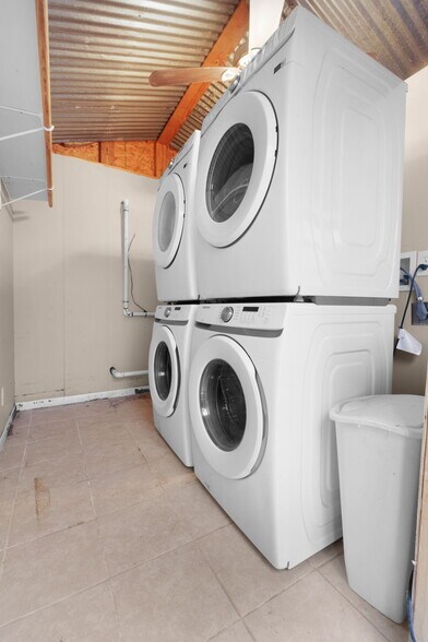 More Photos Of 310 Cortez Trl, Buchanan Dam Trailer Camper Park For Sale