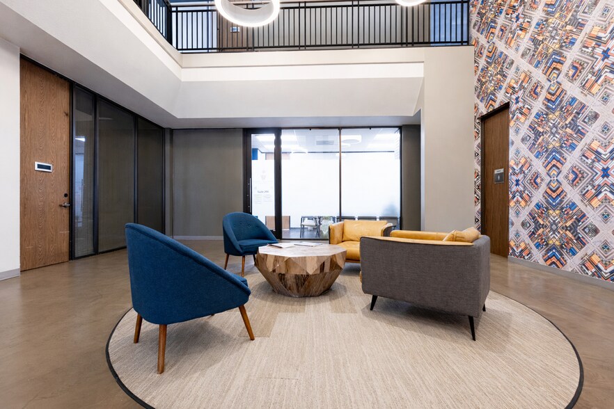 More Photos Of 5373 W Alabama St, Houston Office For Lease