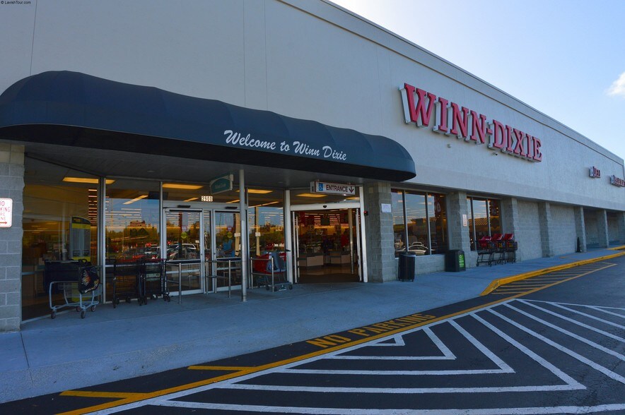 More Photos Of 2810-2946 Lakeland Highlands Rd, Lakeland General Retail For Sale