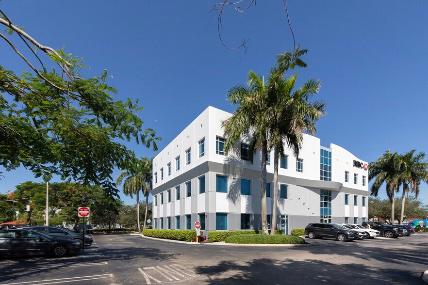 More Photos Of 9850 NW 41st St, Doral Office For Lease