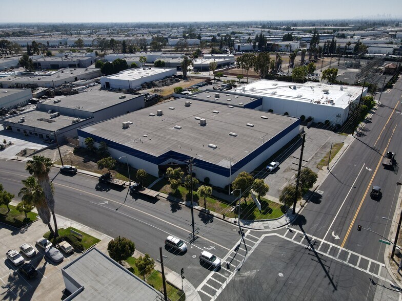 Primary Photo Of 10015 Greenleaf Ave, Santa Fe Springs Manufacturing For Lease