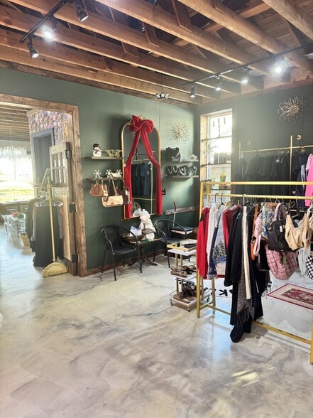 More Photos Of 106 N Main St, Granite Quarry General Retail For Sale