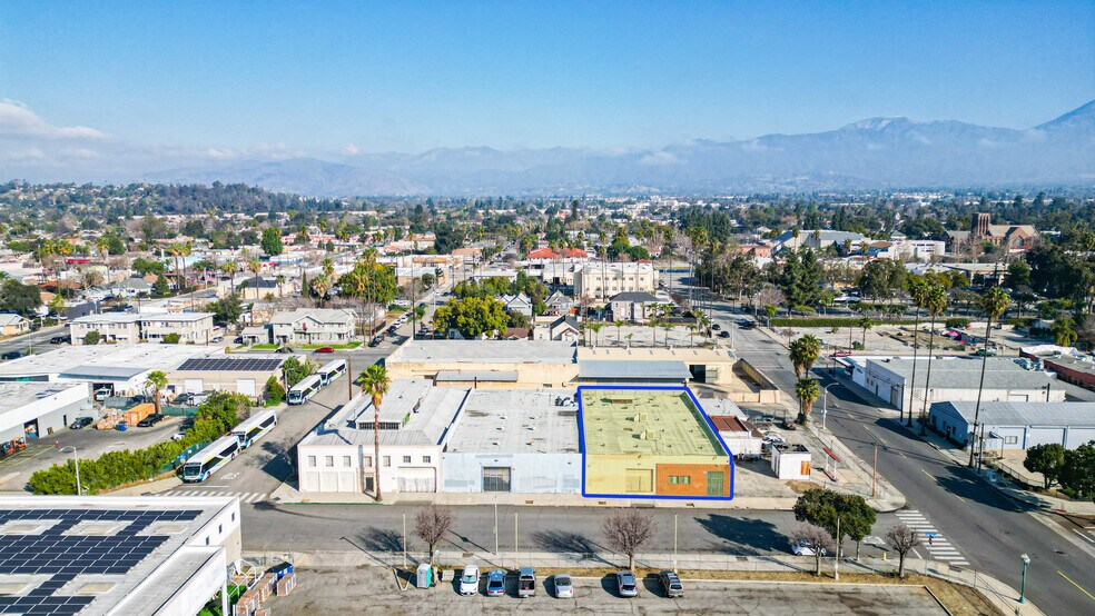 Primary Photo Of 237 W Commercial St, Pomona Warehouse For Lease