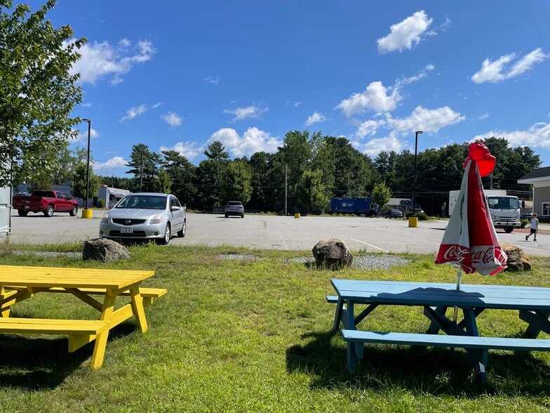 More Photos Of 2087 Main St, Tewksbury Freestanding For Sale
