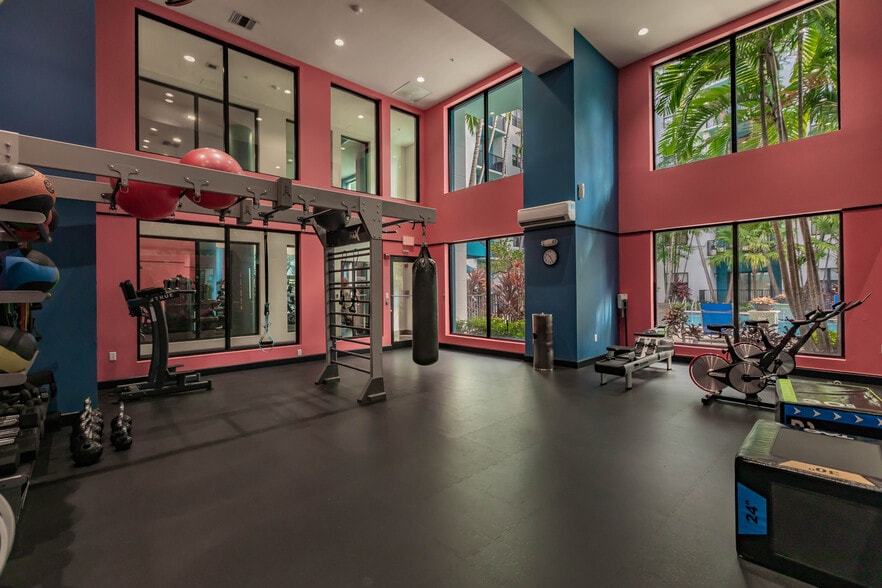More Photos Of 440 NE 4th Ave, Fort Lauderdale Apartments For Lease
