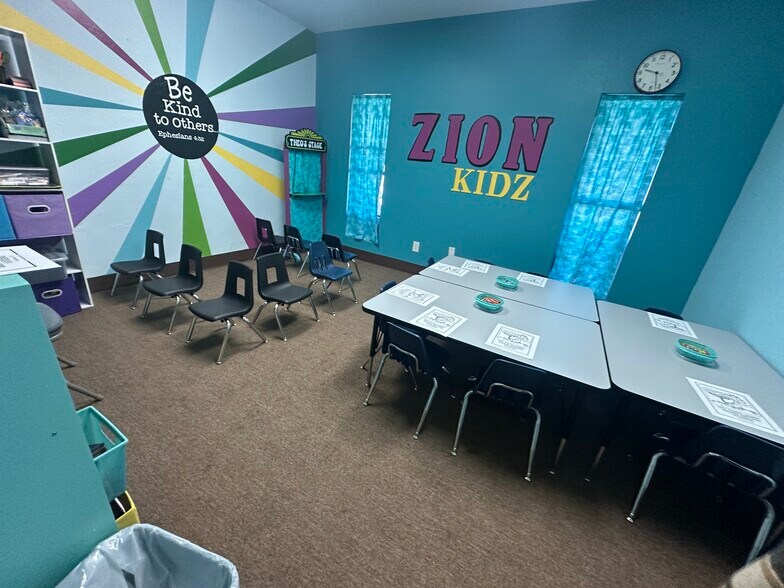 More Photos Of 2797 Willow Creek Rd, Prescott Religious Facility For Sale