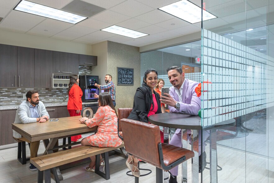 More Photos Of 8200 NW 41st St, Miami Office For Lease