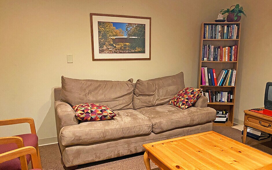 More Photos Of 2151 Linglestown Rd, Harrisburg Medical For Sale