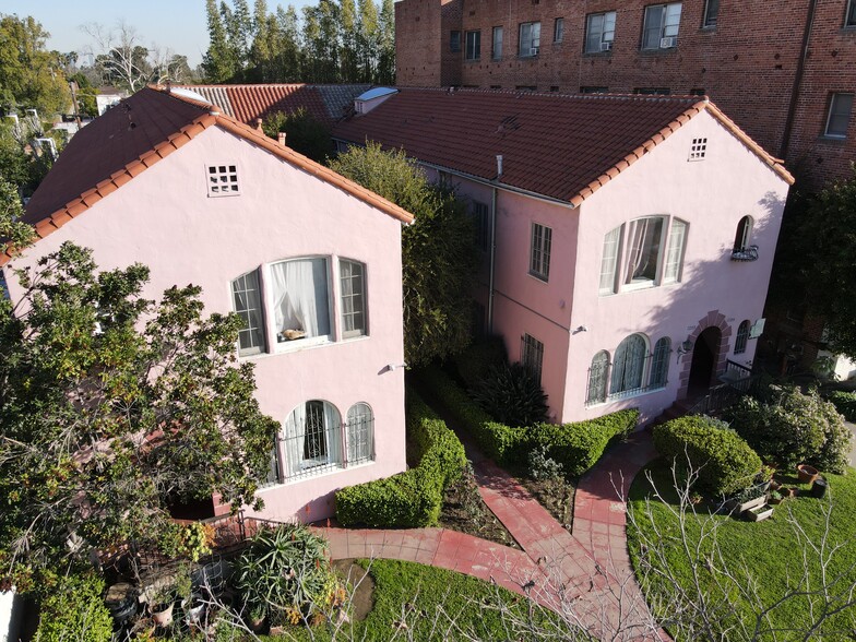 Primary Photo Of 724 S Mansfield Ave, Los Angeles Apartments For Sale