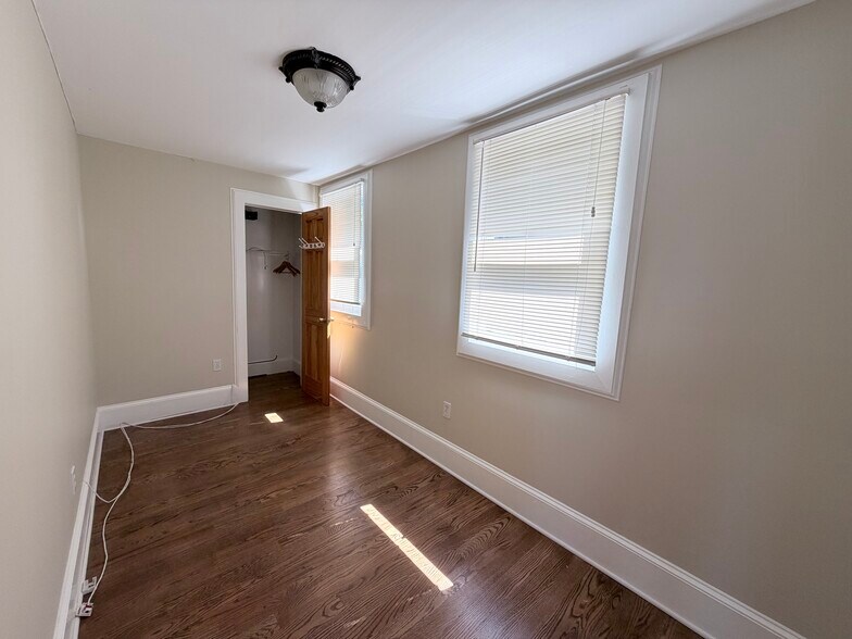 More Photos Of 54 N Broadway, Tarrytown Office For Lease