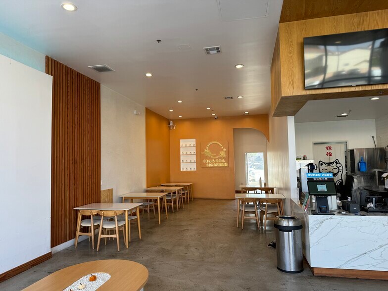 More Photos Of 550 W Garvey Ave, Monterey Park General Retail For Lease