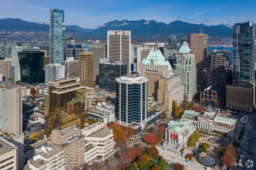 More Photos Of 777 Hornby St, Vancouver Coworking Space