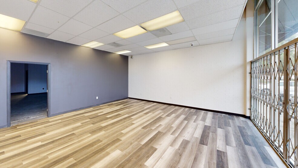 More Photos Of 6160 Florin Rd, Sacramento Flex For Lease