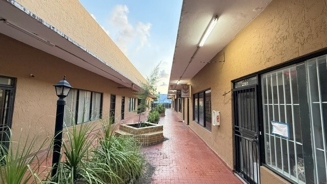 More Photos Of 1651 W 37th St, Hialeah Warehouse For Sale