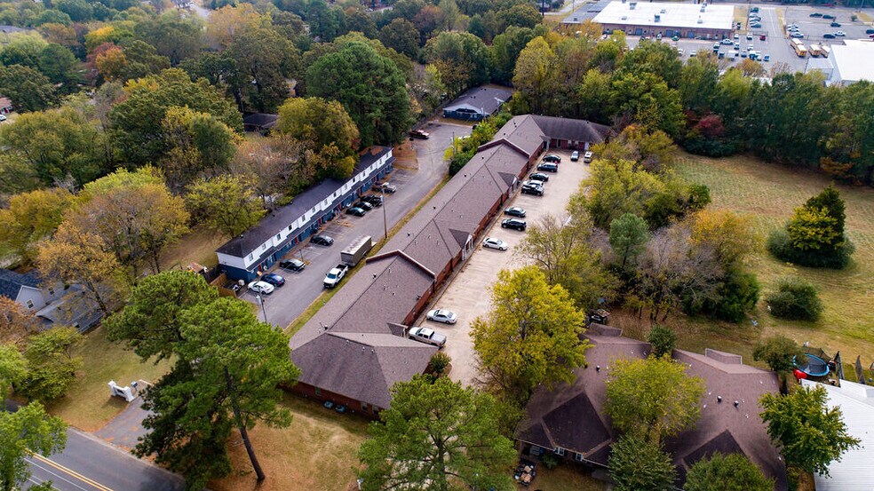 More Photos Of 1839 Tyler St, Conway Apartments For Sale