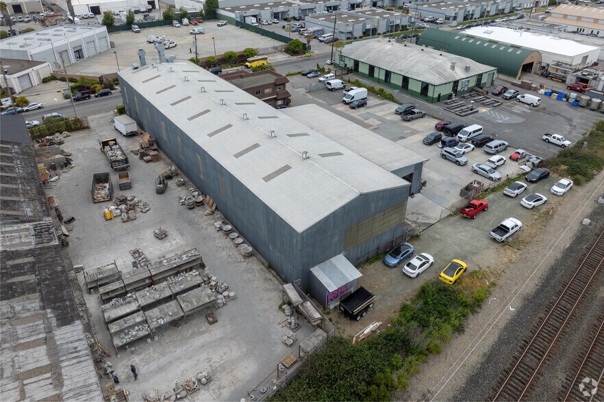 More Photos Of 143 S Linden Ave, South San Francisco Warehouse For Lease