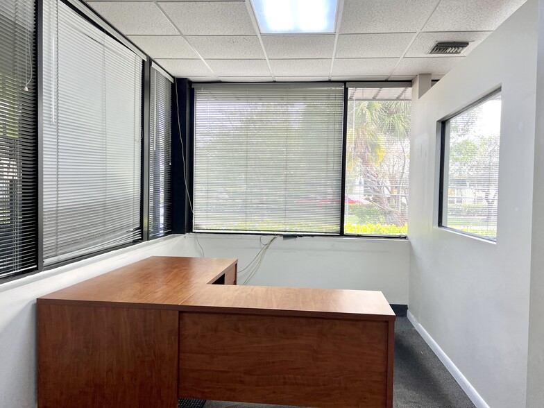 More Photos Of 3101 N Federal Hwy, Pompano Beach Freestanding For Sale