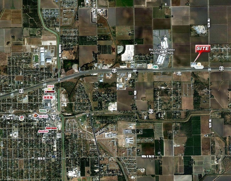 More Photos Of 7013 E Expressway 83, Mercedes Storefront For Lease