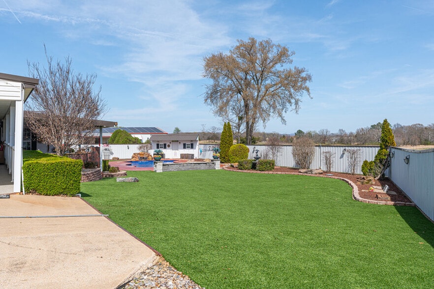 More Photos Of 464779 E 1070 Rd, Sallisaw Flex For Sale