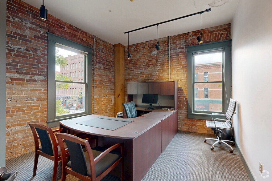 More Photos Of 1525 17th St, Denver Loft Creative Space For Lease