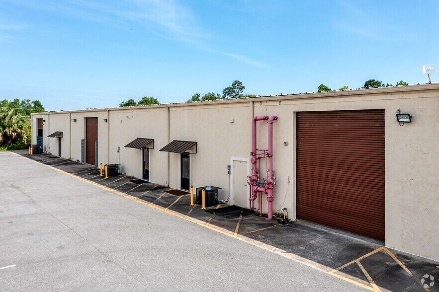 More Photos Of 227 Power Ct, Sanford Light Distribution For Lease