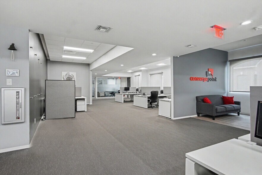 More Photos Of 1810 Snake River Rd, Katy Medical For Sale