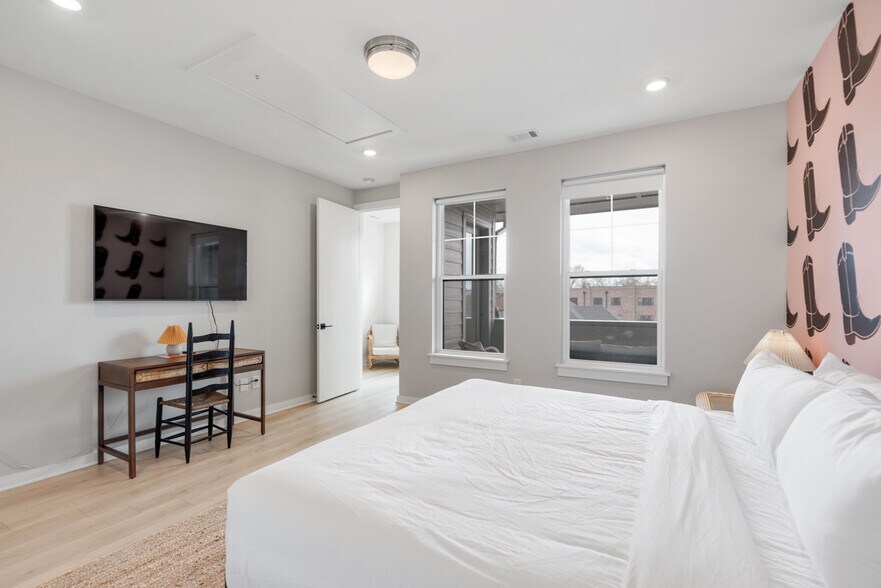 More Photos Of 1233 Lischey Ave, Nashville Apartments For Sale