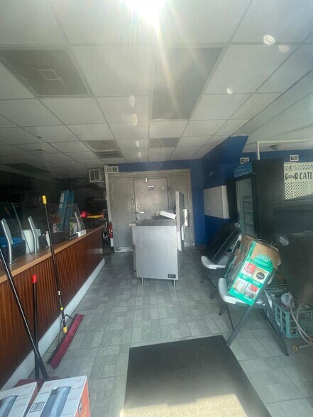 More Photos Of 211 S Mildred St, Ranson Freestanding For Lease