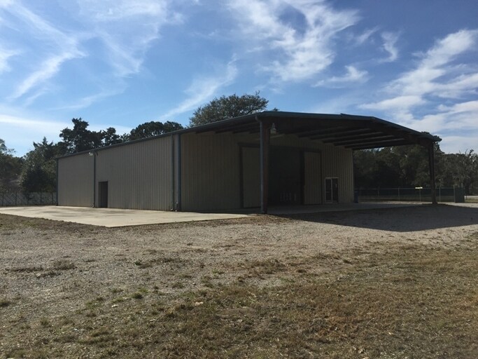 More Photos Of 1108 School Ave, Panama City Light Distribution For Sale