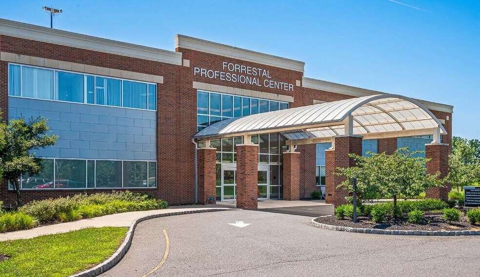 More Photos Of 10 Forrestal Rd S, Princeton Medical For Lease