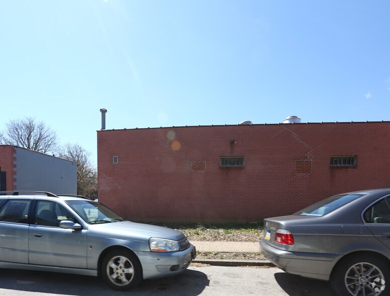 More Photos Of 5000-02 City Ave, Philadelphia Freestanding For Sale
