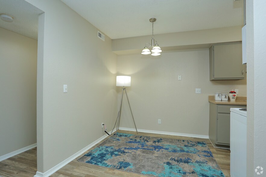 More Photos Of 6326 S 107th East Ave, Tulsa Apartments For Sale