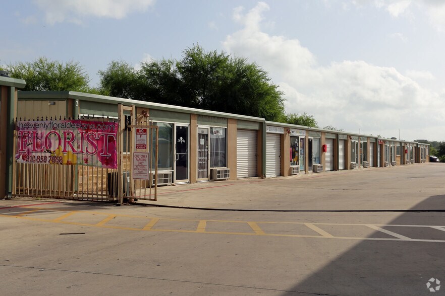 Primary Photo Of 114 N Ellison Dr, San Antonio Research And Development For Lease