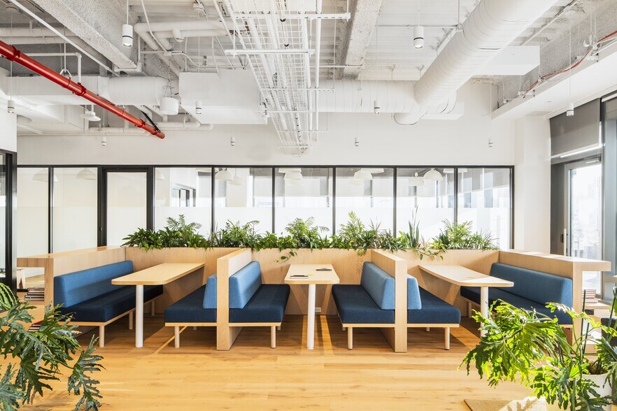 More Photos Of 63 Flushing Ave, Brooklyn Coworking Space