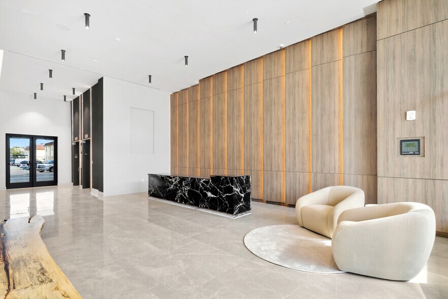 More Photos Of 800 N Federal Hwy, Hallandale Beach Office For Sale