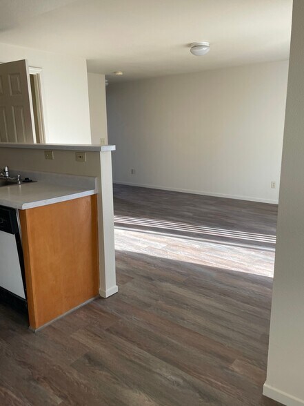 More Photos Of 4003 Village Dr, Carson City Multifamily For Sale