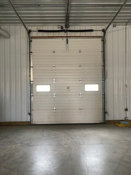 More Photos Of 4210 Highway 14 E, Rochester Industrial For Sale