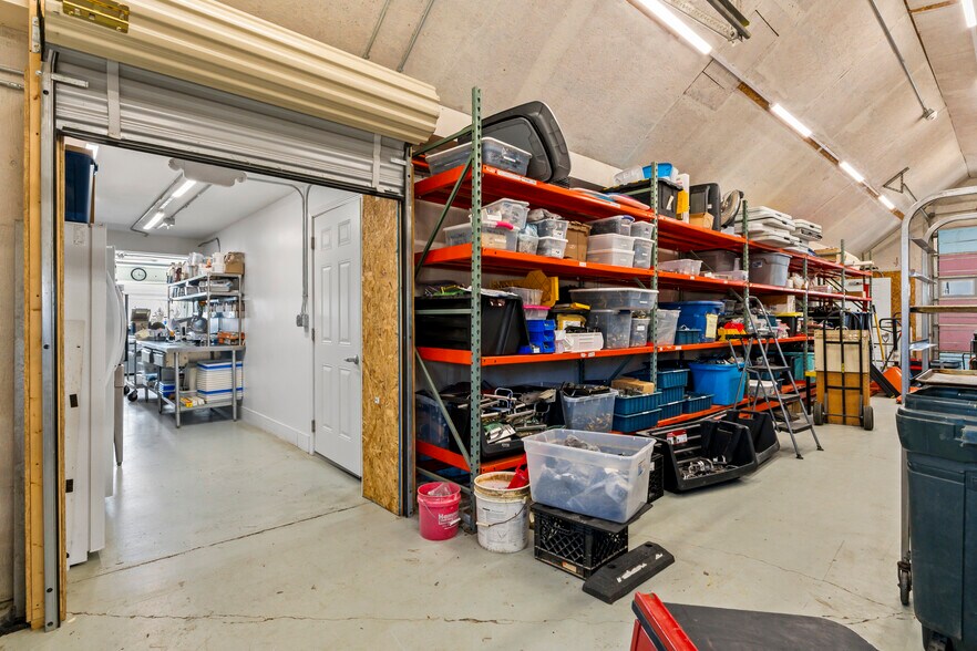 More Photos Of 357 W Main St, Searsport Freestanding For Sale