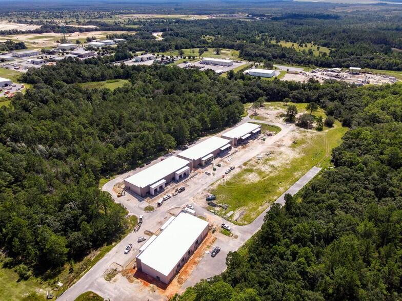 More Photos Of 13295 Business 331, Freeport Unknown For Lease