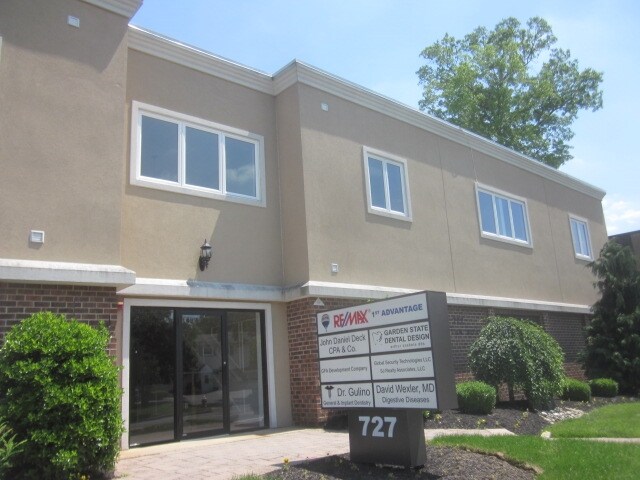 More Photos Of 727 Raritan Rd, Clark Office For Lease
